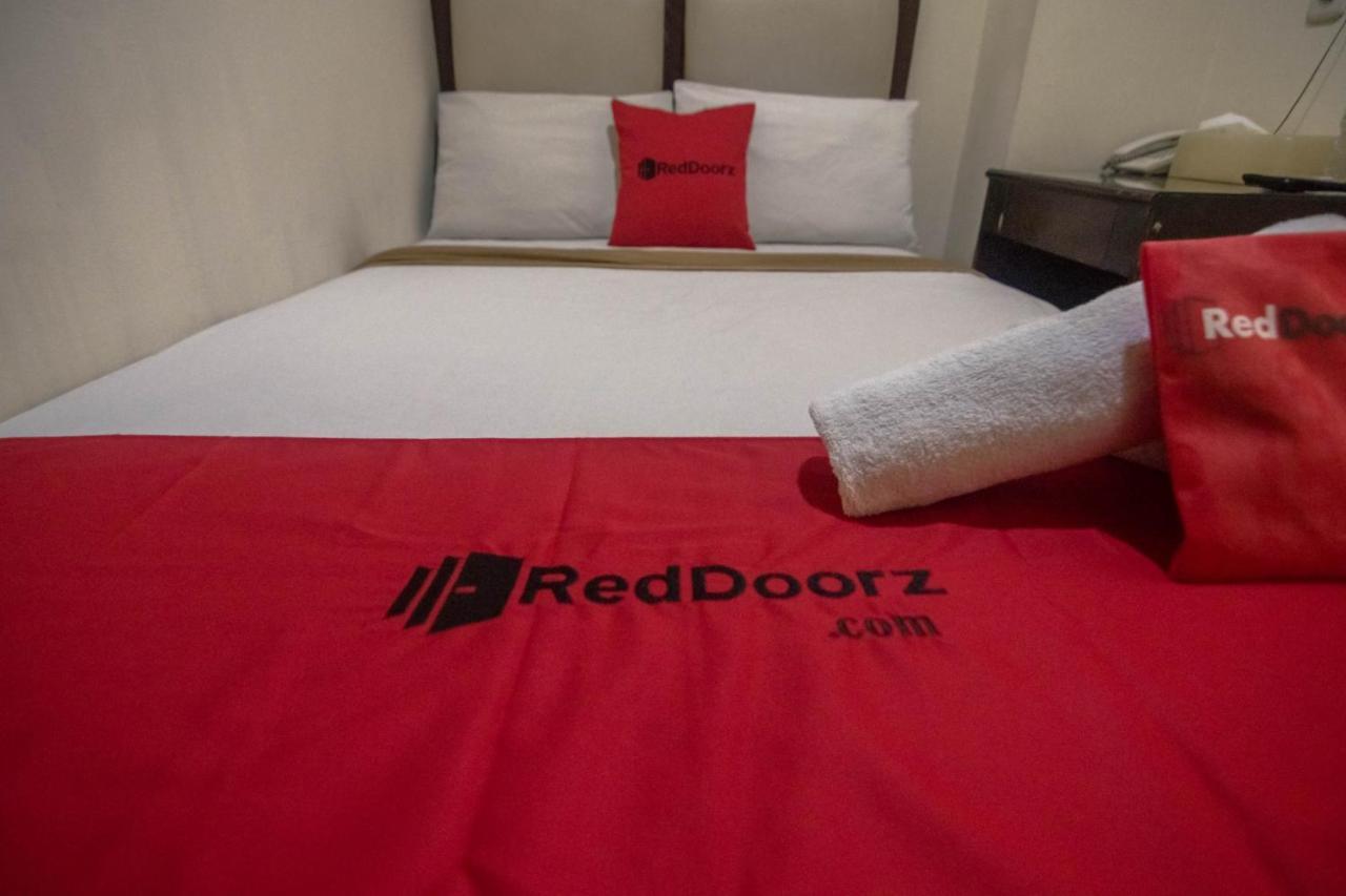 Reddoorz Near Rs Husada Hotel Jakarta Luaran gambar